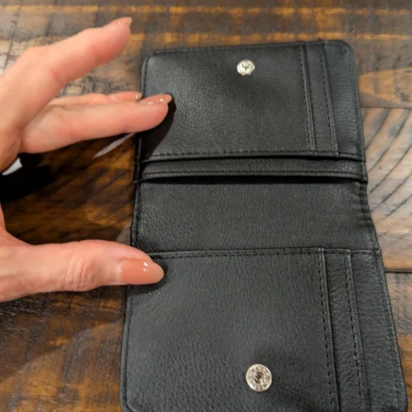 Madden Girl Wallet Like New - Picture 3 of 7